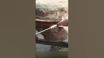 Béc xịt lốc xoáy xịt bay cả mảng xi măng #shorts