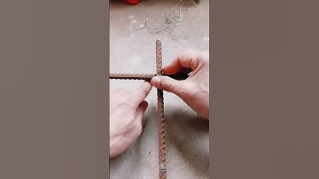 The process of binding iron using wire #shorts