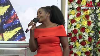 Rose Muhando kwa mara ya kwanza tangia Bishop Dr  Gertrude Rwakatare afariki alia madhabahuni