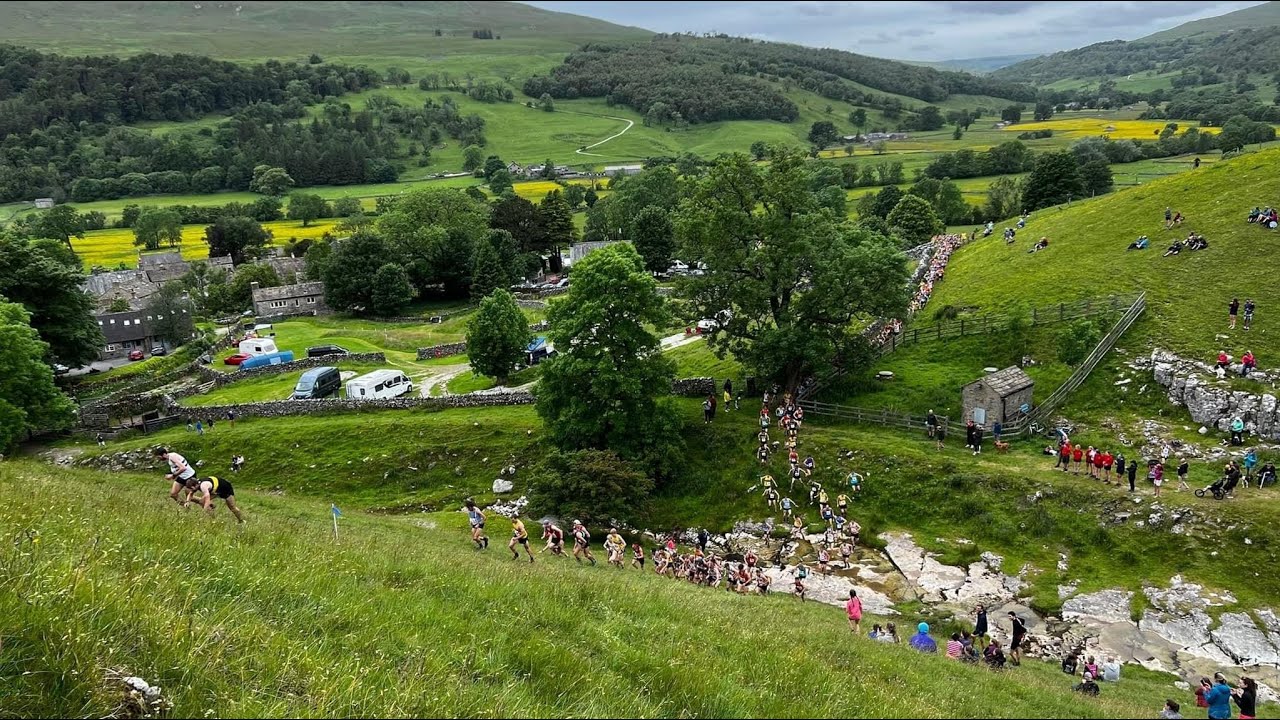 Buckden Pike fell race 2022 - YouTube