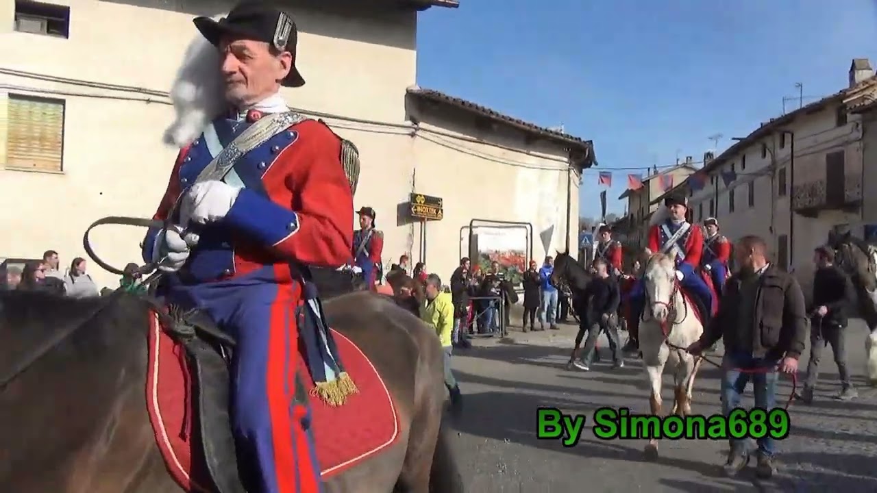 Carnevale Storico di Albiano d'Ivrea, 1° giro, Sfilata Bande, Majorettes, Personaggi