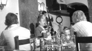 Luisa Rocha no Clube de Fado  31-07-2006 Part 4
