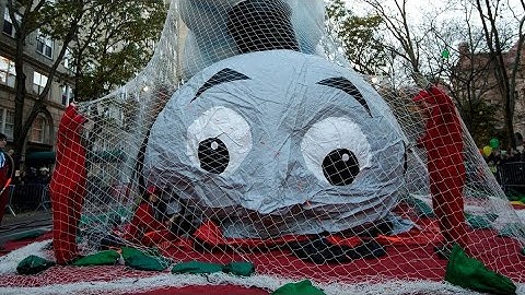 Thomas and Friends all engines go in a nutshell