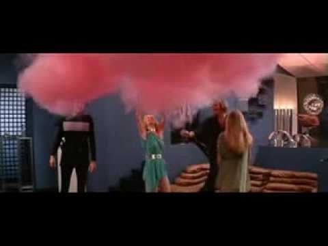 Logan's Run (1976)---Logan (Micheal York) meets Je...