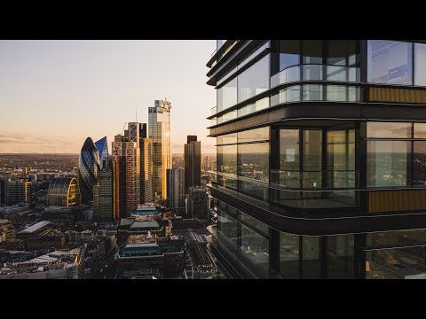 Vídeo: Mire Las Imágenes De La Sede De Bloomberg HQ, Ganadora Del Premio Stirling De Foster + Partners