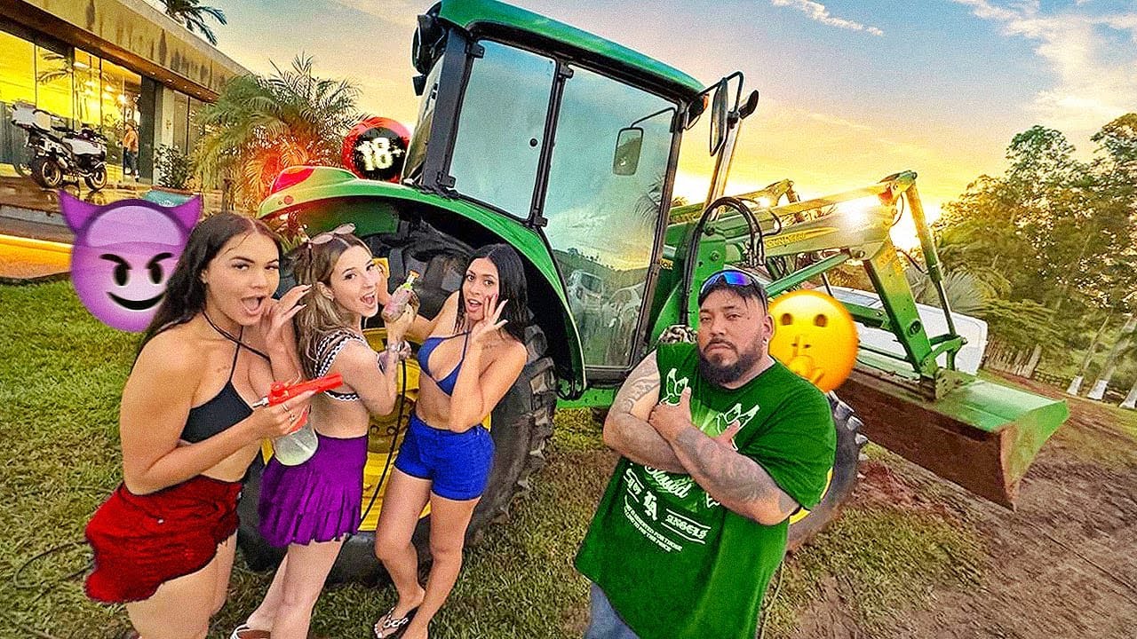 LEVEI 3 GAROTAS LAVAR O TRATOR DO REI DO GADO !!!