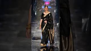 Aditi Rao Hydari Looks Gorgeous In Black Silk Saree