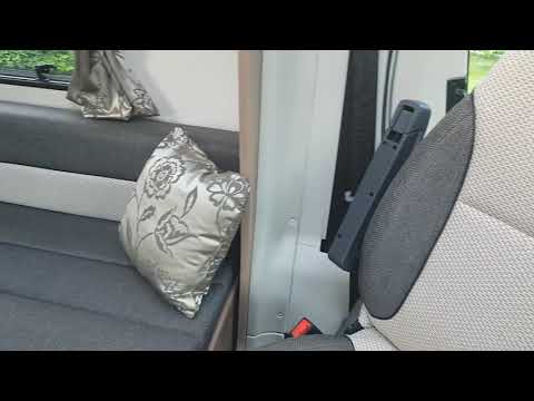 Bessacarr E442 Medium