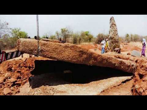 ভিডিও: স্থাপত্য: ক্যাপস্টোন