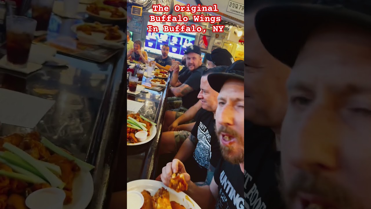 Попробуйте настоящие куриные крылышки «Баффало» в Буффало, штат Нью-Йорк!