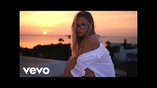 Major Lazer ft  Selena Gomez - Hollow (Official Music Video)