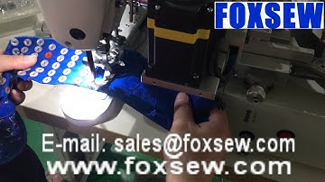 Automatic Feeding Button Attaching Machine