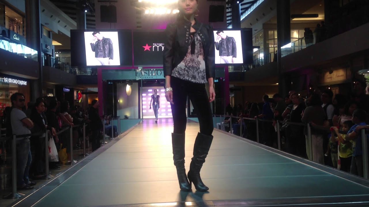 Runway Show at Las Vegas Fashion Show Mall on the Strip - YouTube