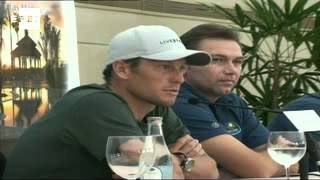 Celebrity Lance Armstrong gives up anti-doping fight Profile