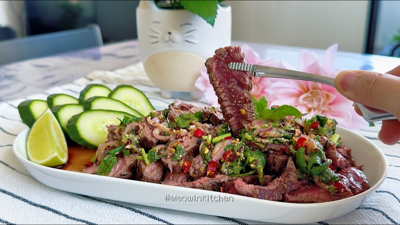 ASMR สเต็กจิงโจ้ Medium Rare 🥩✨ เนื้อลีนสุดฉ่ำ คลุกน้ำตกแซ่บสะท้านจอ!