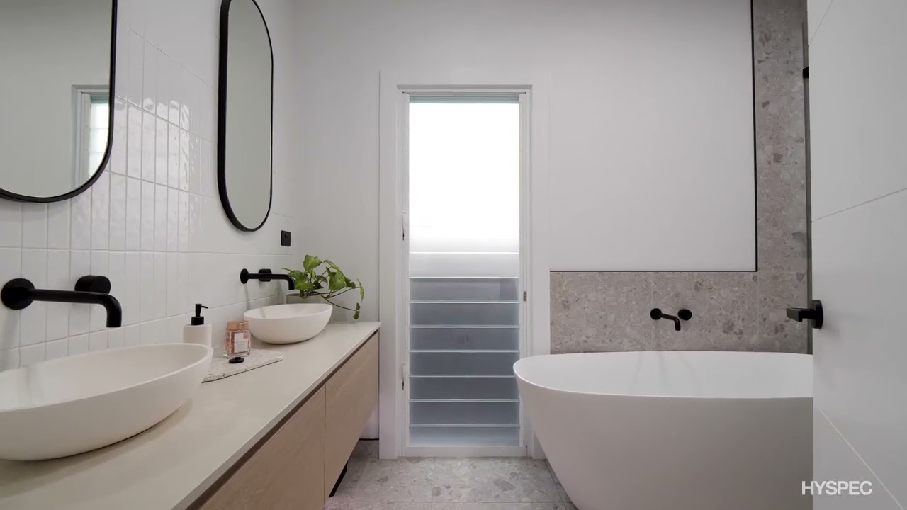 W O L L Y B U T T |  Inside Engadine's Transformed Family Home | Hyspec Homes