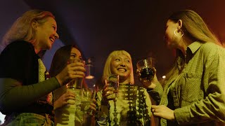 Join the Party Bus and go Bar Hopping in Aruba
