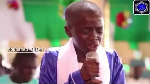 طفل 12 سنة لم يتمالك نفسه عند تلاوة القرأن.. أنظر ماذا حدث !!