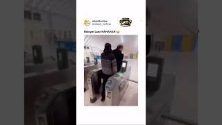 Turnikeden Geçiş Ğlence Ülmekistiyorsanizle