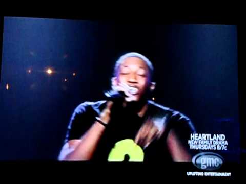 LECRAE - Dove Awards 2011.AVI