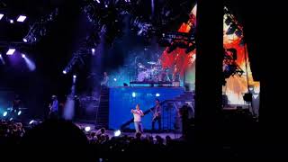Dierks Bentley Somewhere On A Beach Fiddlers Green Denver Colorado September 2nd 2017