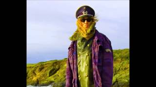 Video thumbnail of "Julian Cope - The Black Sheep Song"