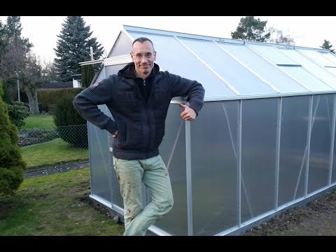 Video: Wie Man Ein Gewächshaus Plant Und Baut