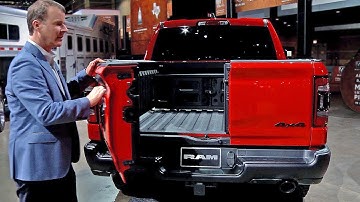 RAM 1500 Multi Function Tailgate feature