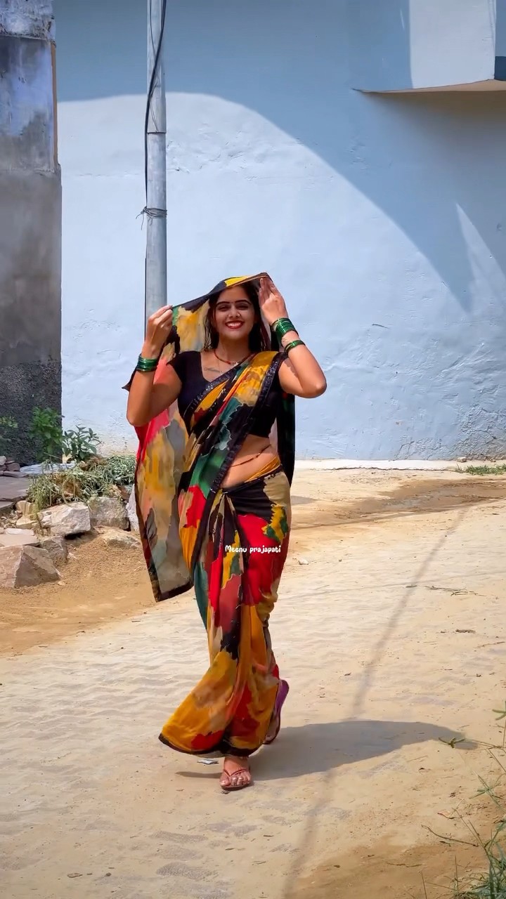 Madam lage se cute ? #shorts #meenu #trending #youtubeshorts