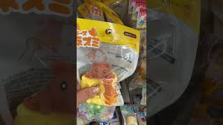チーズからネズミが出るオモチャ