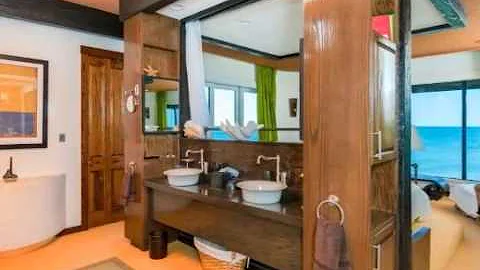 $3,250,000 5BR 4BA in MELBOURNE BEACH 32951.  Call...
