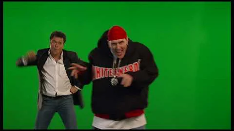 "Weird Al" Yankovic - White & Nerdy (Take #1) - HD