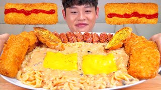 SUB 꾸덕꾸덕 투움바크림중화면과 칼집소세지 마늘빵 생선까스 해쉬브라운 먹방! Creamy Noodles With Hash Brown Sausage Baguette MuKBang!