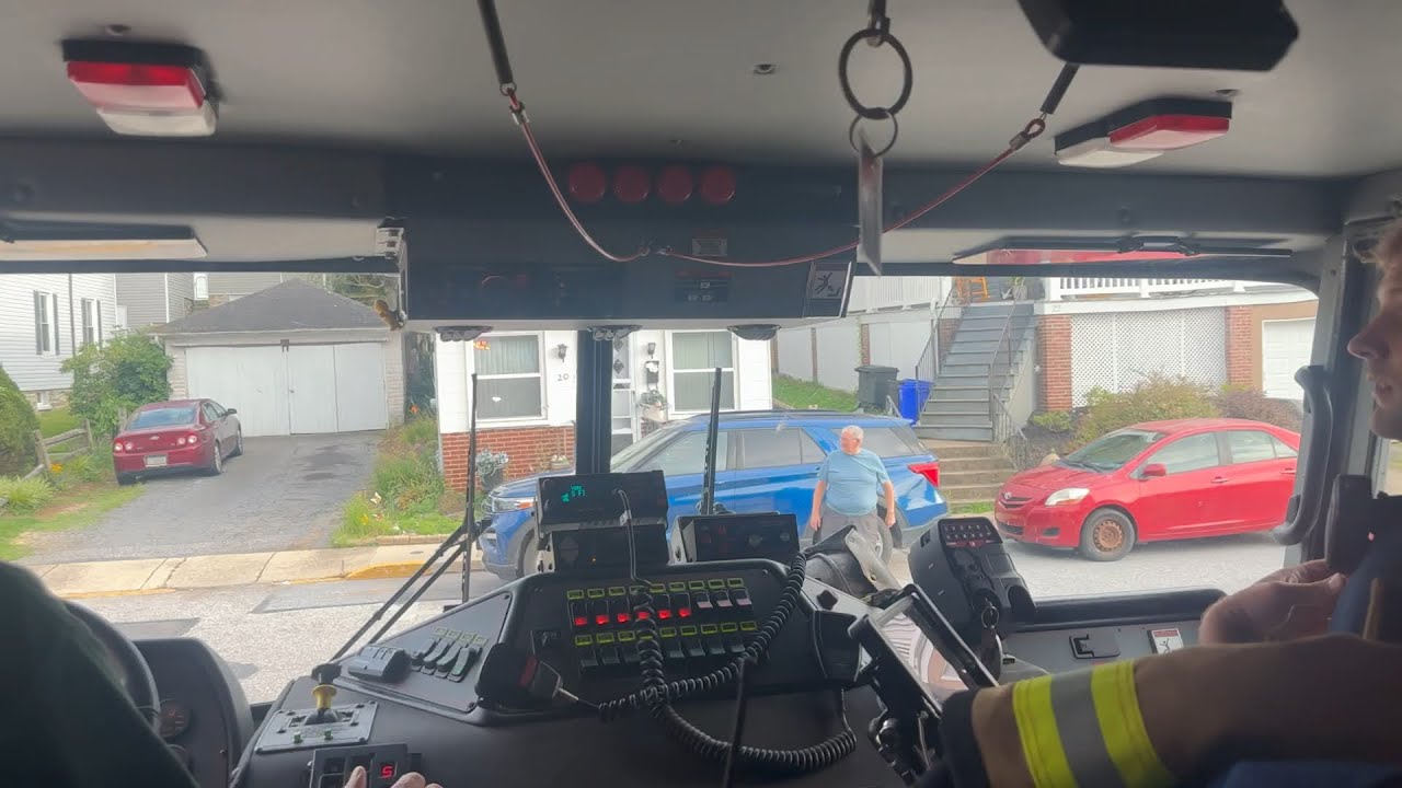 Glen Rock Pa Engine 59 Responding to Structure Fire (Placed in Service