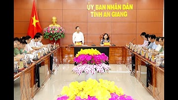 Thứ trưởng Bộ Giáo dục và Đào tạo kiểm tra công tác chuẩn bị tổ chức Kỳ thi tốt nghiệp THPT