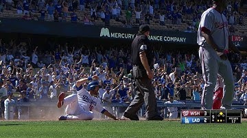 WSH@LAD: Ethier scores game-tying run on error in 9th