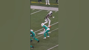 Joe Burrow goes deep to Tee Higgins for a 59 yard Bengals touchdown #MIAvsCIM on Prime VideoAlso ava