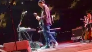 Download Lagu The Night Won't Scare Me Josh Klinghoffer Pluralone 9/18/2022 St. Louis MP3