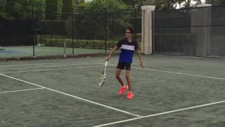 AH!!! THIS RACKET IS TOO HEAVY FOR ME!!!! screenshot 2