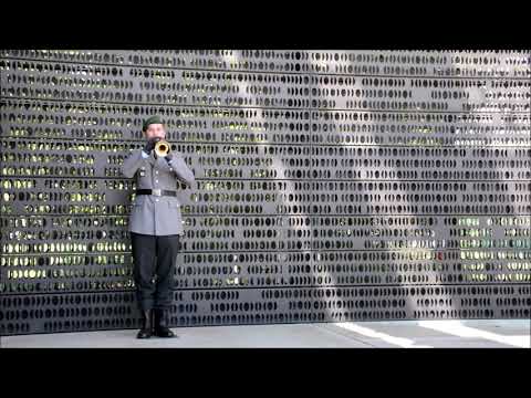 I had a comrade bagpipe - J