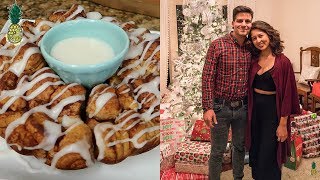 Our Vegan Christmas + Cinnamon Roll Monkey Bread