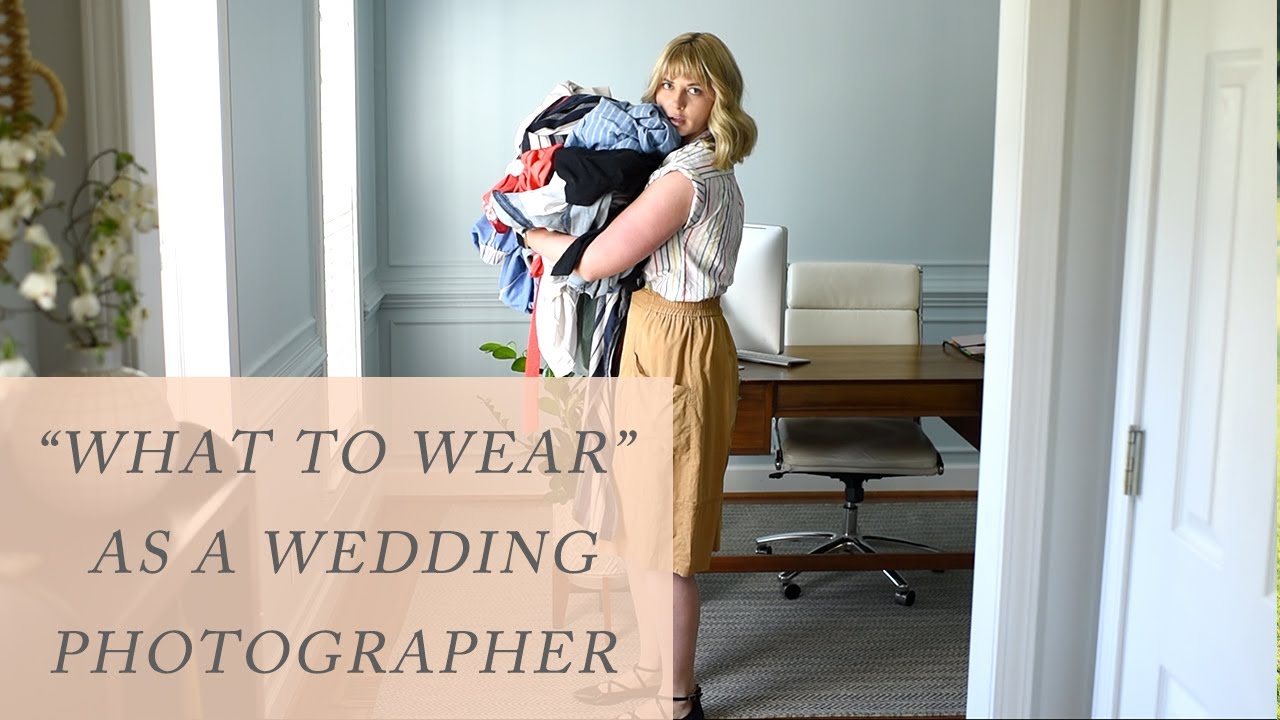 What to Wear as a Wedding Photographer /blog