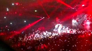 P!nk - So What & True Love (Truth About Love Tour Live in Manchester 14/04/2013)