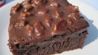 Old-fashioned coca-cola cake...created in the southern part of usa
during 1950's!! made with real (soda pop)!! don't miss out on this
delic...