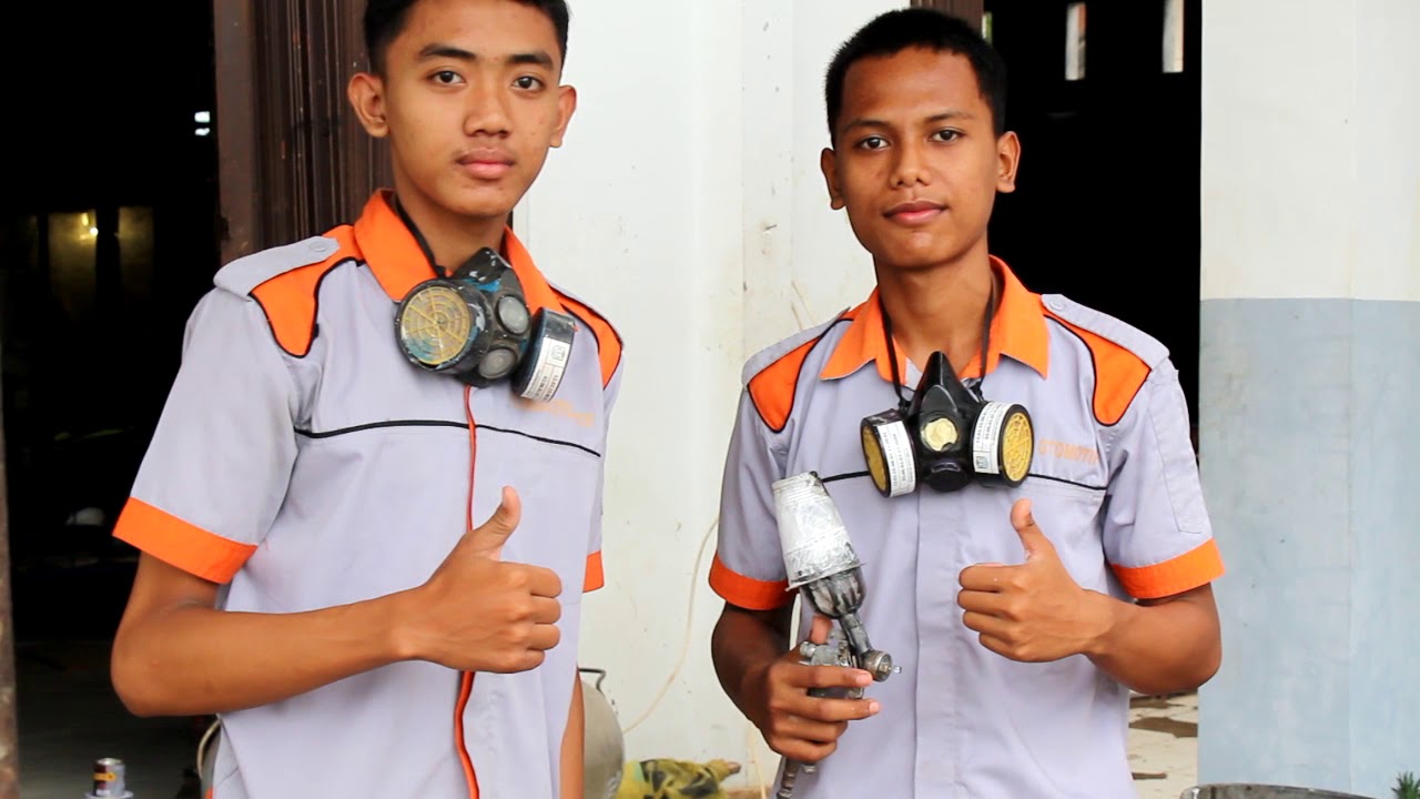 Video Jurusan SMK Negeri 2 Binjai Teknik Body Otomotif