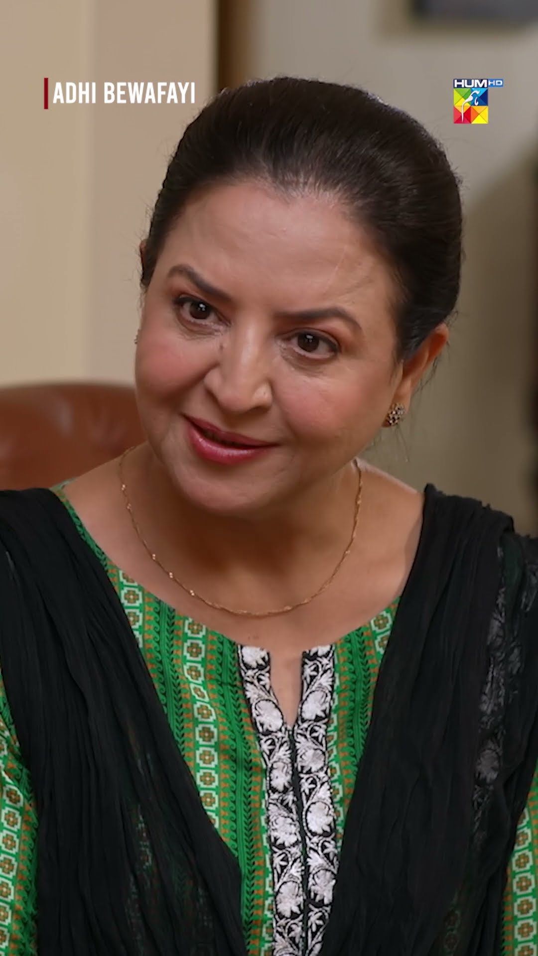 Adhi Bewafayi [BEST SCENE] #alishbakhan #ahmedtahaghani #faiqkhan #adhibewafayi #shorts #humtv