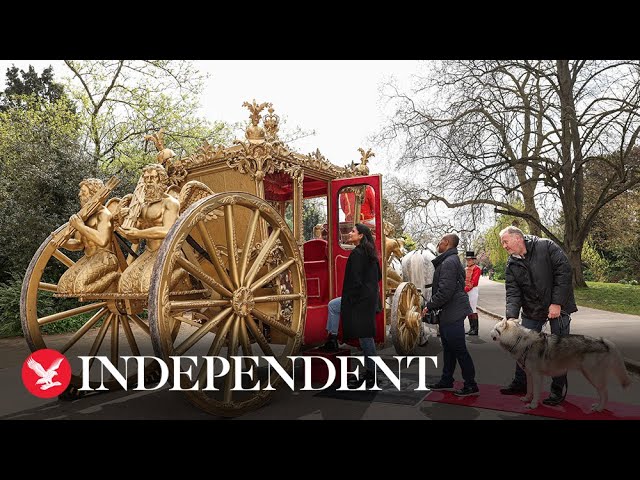 Uber Is Offering Carriage Rides in London for the King's