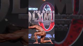 4time Womens Physique Olympia World Chdanion Sarah Villegas Posing