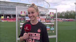 Interview mit FC Bayern München Spielerin Julia Gwinn nach das Frauen Bundesligaspiel bei Leverkusen