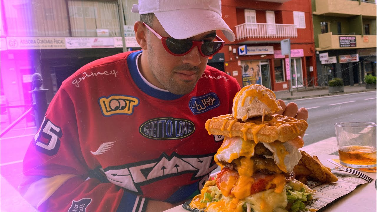 HAMBURGUESAS DE GOFRE, FT CON LOS PIBES